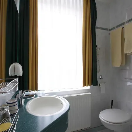 Au P'tit Max - لوكسمبورغ